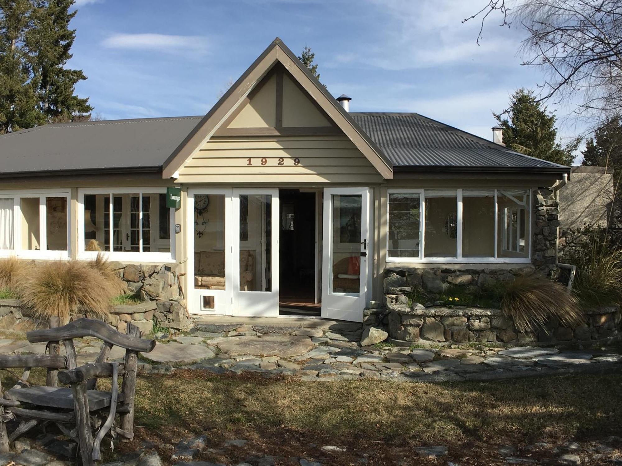 Tekapo1929 Lakefront Villa Lake Tekapo Exterior photo